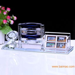 上海办公三件套与水晶办公礼品的定制与批发指南